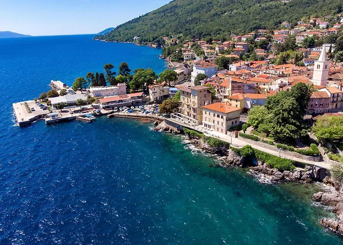 Awesome In * Laurana